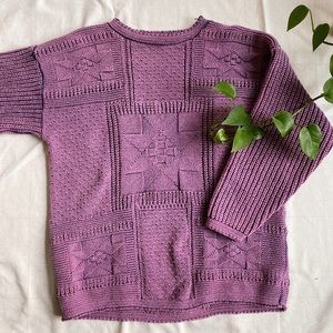 Vintage purple knit sweater !!
